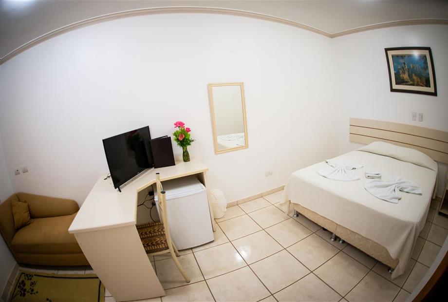 wa2_7625 (medium).jpg