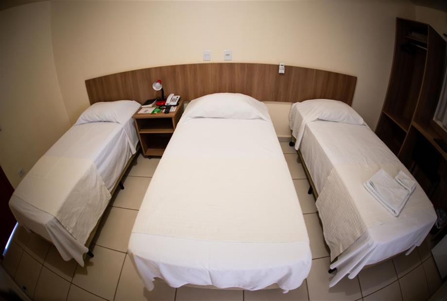 wa2_7603 (medium).jpg