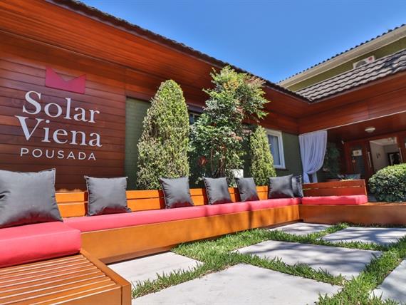 fachada-solar-viena-gramado (1).jpg