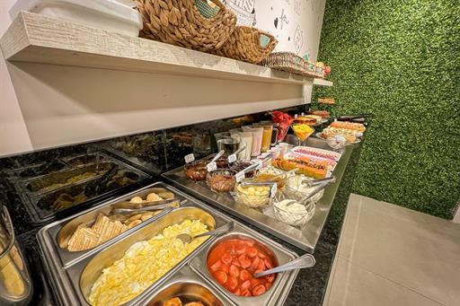 cafe-da-manha-pousada-viena-abril-2022 (7).jpg