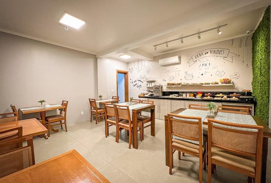 cafe-da-manha-pousada-viena-abril-2022 (4).jpg