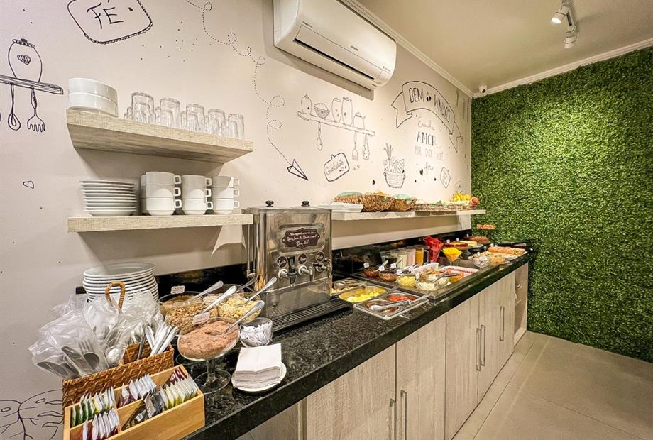 cafe-da-manha-pousada-viena-abril-2022 (5).jpg