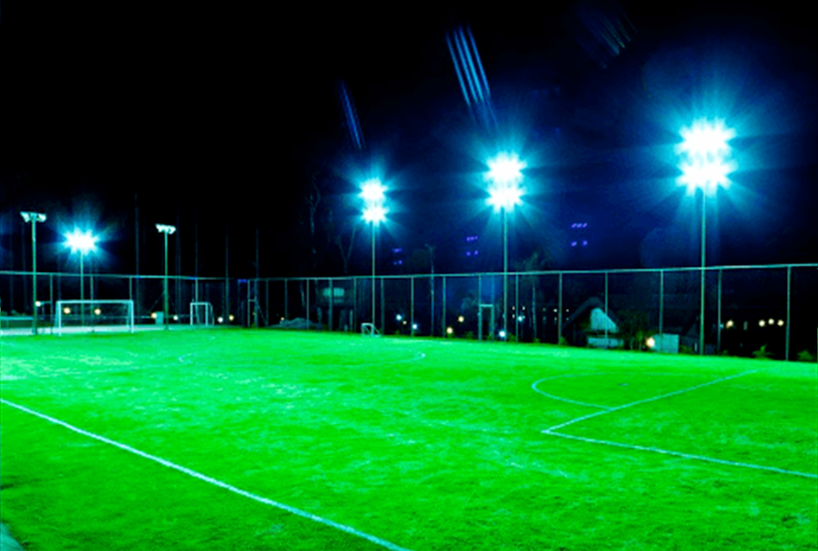 campo de futebol noite.png