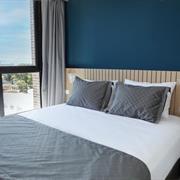 Superior Casal com Sofá-Cama