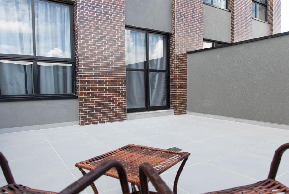 superior casal com sofá-cama e garden (5).jpg