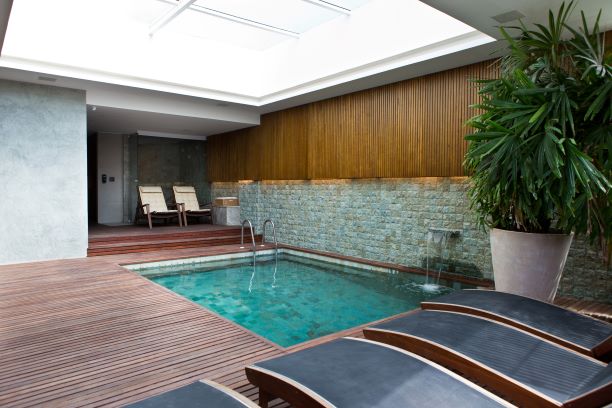 piscina1 web.jpg