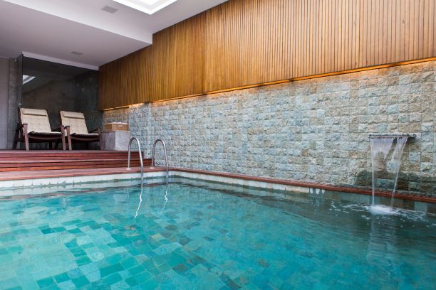 piscina2 web.jpg