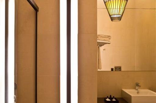 superior silence 06 web.jpg