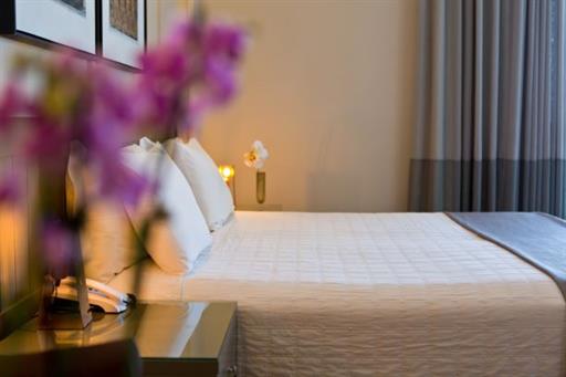 superior balcony quarto 01 1 web.jpg