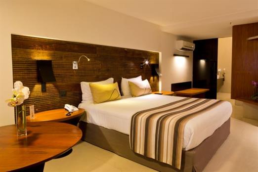 premium 02 quarto1 web.jpg