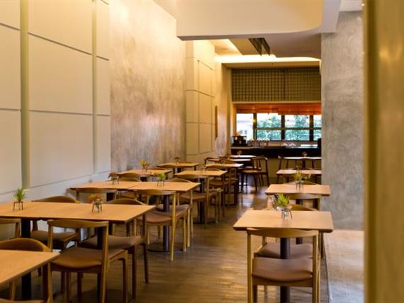 restaurante2 web.jpg