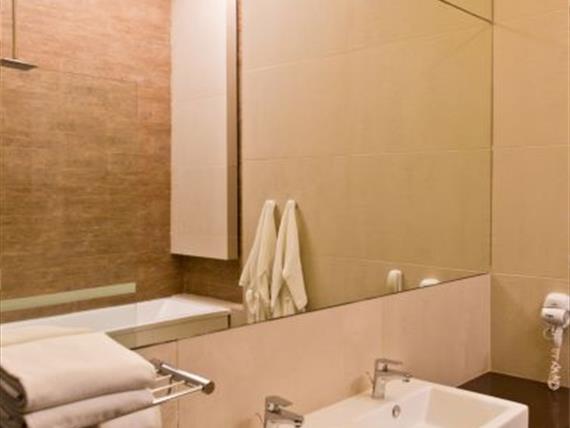 premium 02 banheiro web.jpg