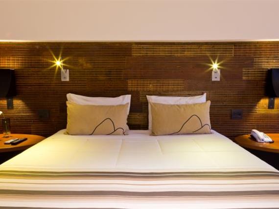 premium quarto1 web.jpg