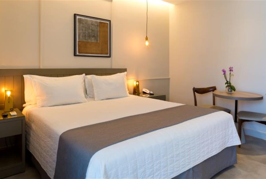 standard balcony quarto 07 web.jpg