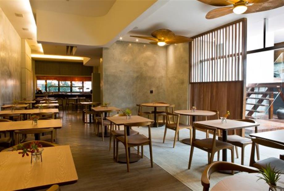 restaurante1 web.jpg