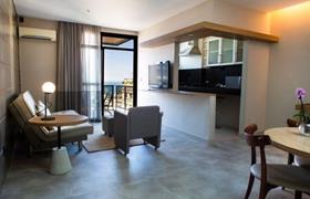 Flat com Varanda do Ritz Hotel Leblon