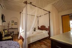 Quarto Quádruplo Superior