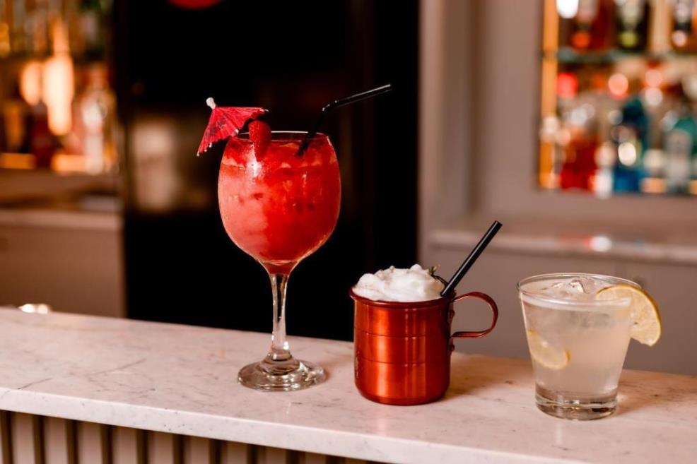 bar 2.jpg
