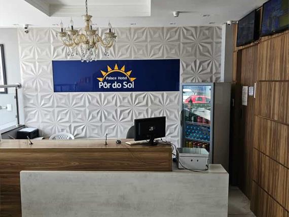 foto hotel rec.jpeg