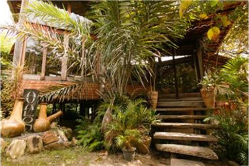 Entrada Restaurante Avalon