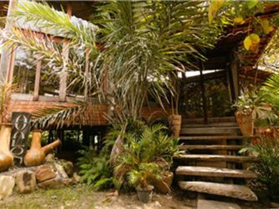 Entrada Restaurante Avalon