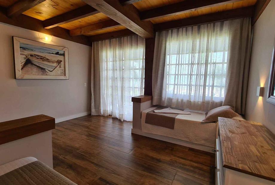 6 quarto_6_11zon.jpg