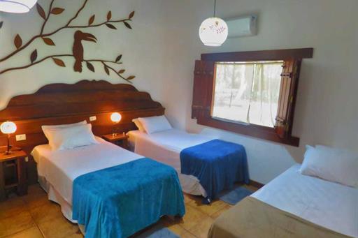 17.2 triplo room-min.jpeg