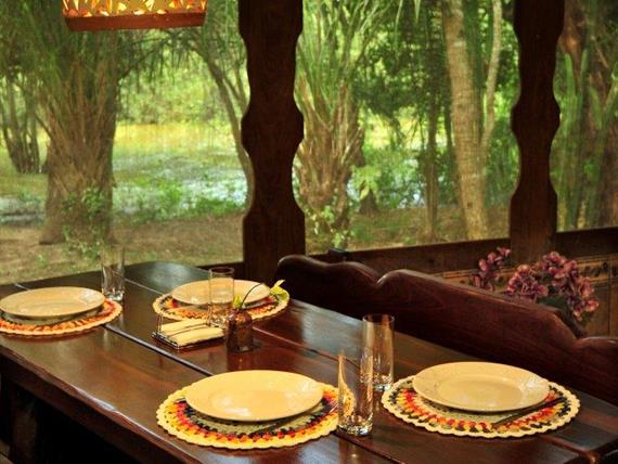 Table corixo overview III.jpg