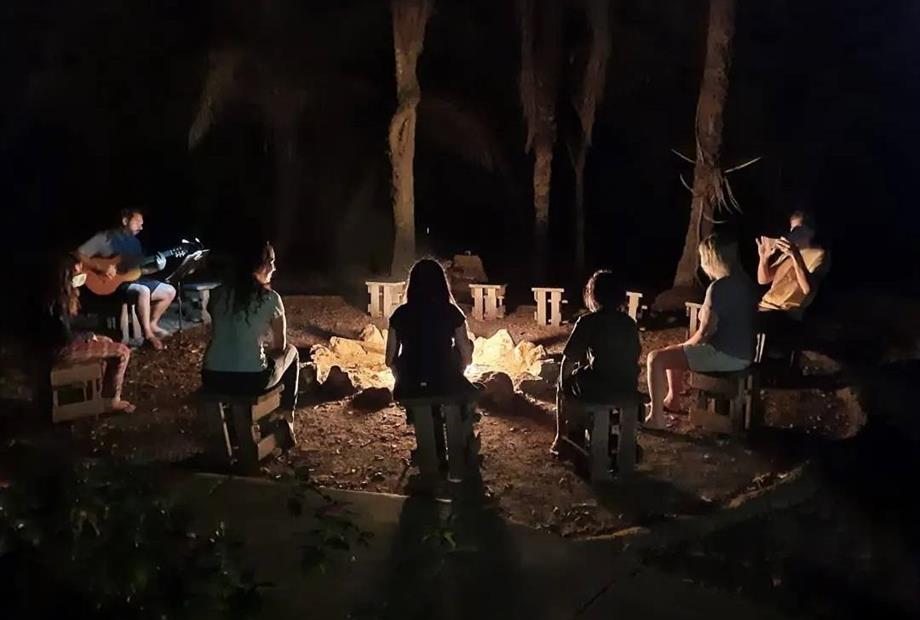 18.3.1 fire pit area (3).jpg