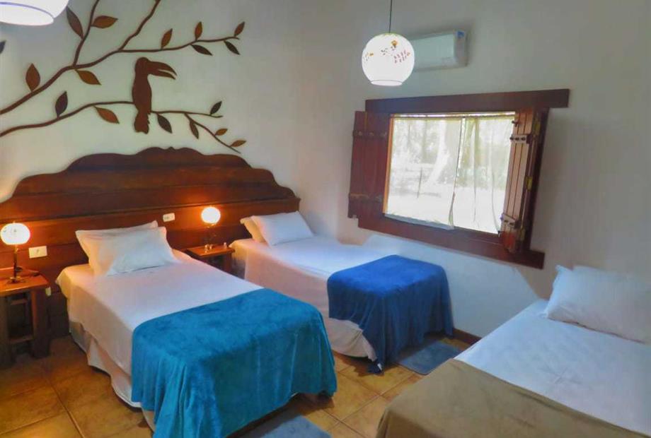 17.2 triplo room-min.jpeg