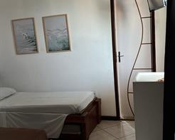 Quarto Duplo Standard com Vista Lateral do Mar