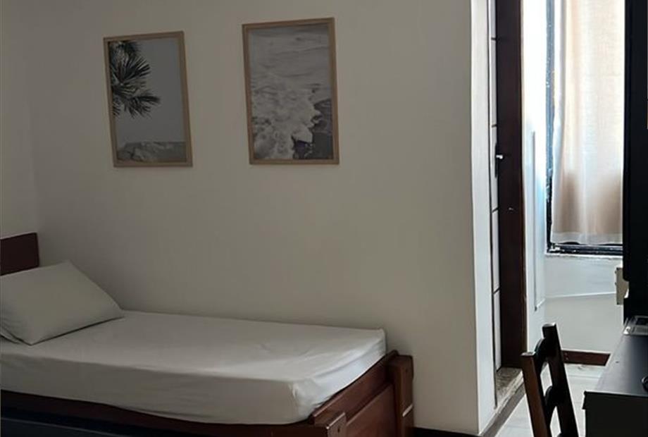 quarto lateral1.jpeg