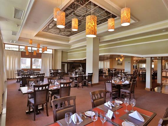 Restaurante-003.jpg