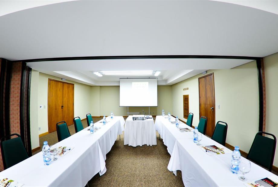 Sala Garmish-001.jpg