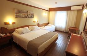 Standard Couple of TRI Hotel Canela