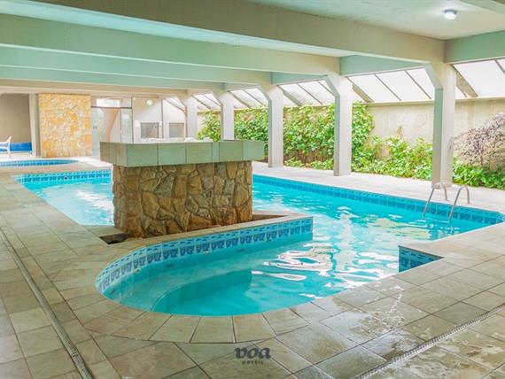 piscina interna (3).jpg