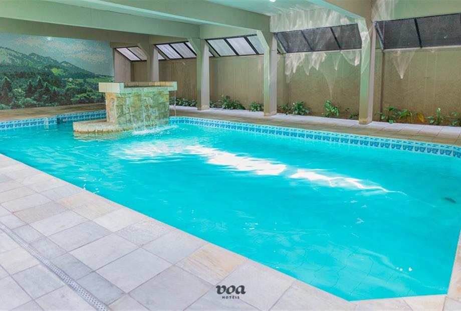 piscina interna (4).jpg