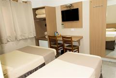 Quarto Duplo Família