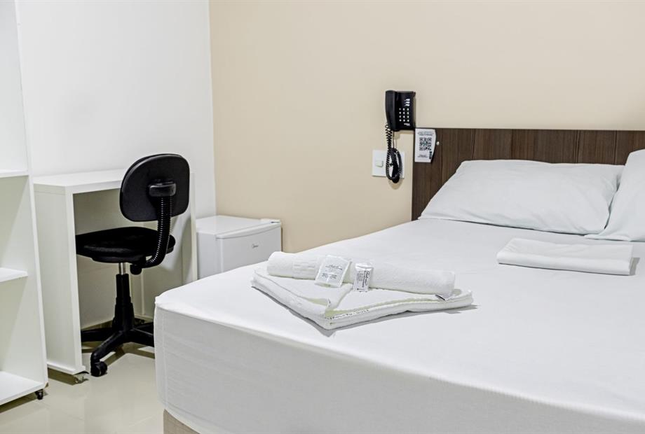 hotel falcao executivo mesa de trabalho.jpg