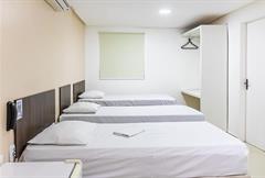 Quarto 3 Camas Solteiro Triplo