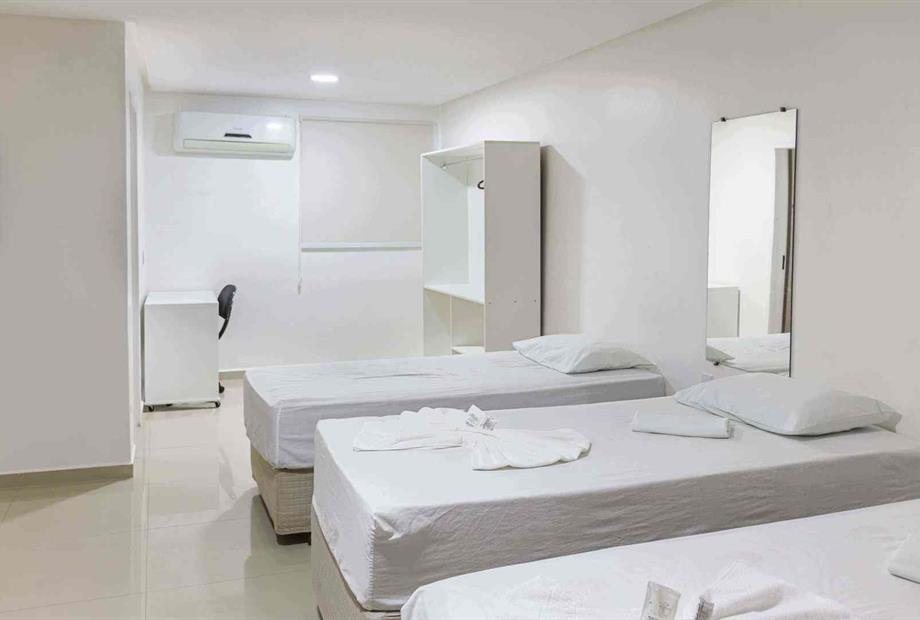 hotel falcao familia.jpg