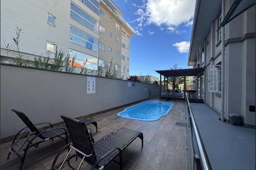 piscina - aréa externa.jpg