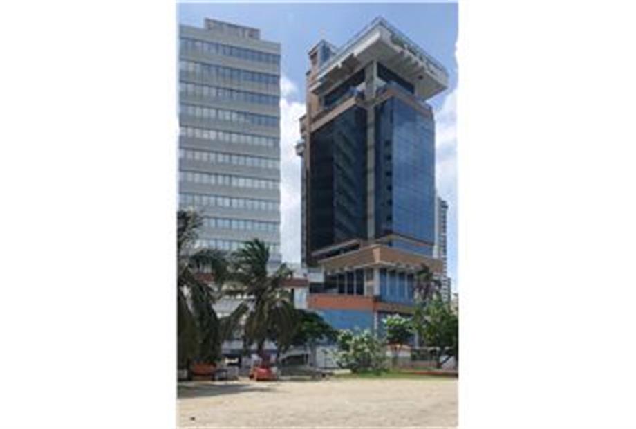 Edifico exterior (Torre segovia - Torre sevilla)