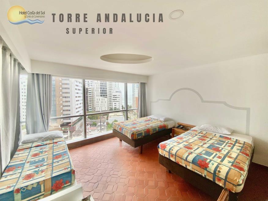 foto torre andalucia low res-min.jpg
