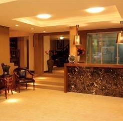 sky-centro-hotel-spa-01.jpg