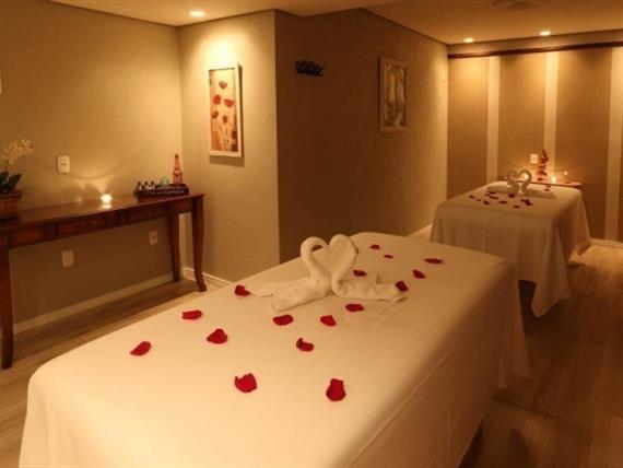 sky-centro-hotel-spa-11.jpg