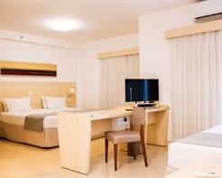 Suíte Luxo Triplo Casal