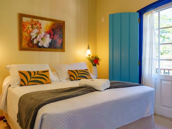 apartamento classic com varanda.jpg