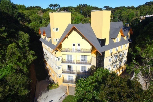 sky-serra-hotel-03.jpg
