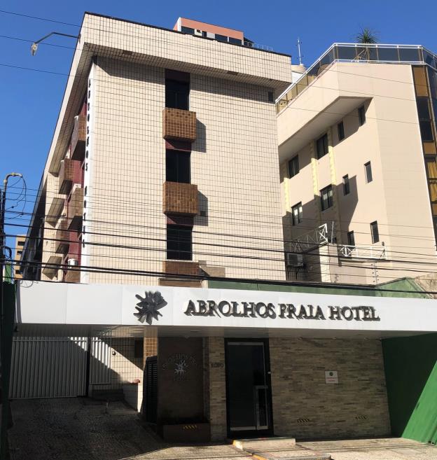Fachada limpa hotel_Easy-Resize.com.jpg